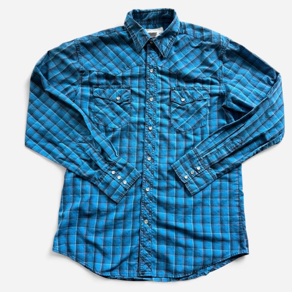 Wrangler blue plaid pearl snap western shirt, size M